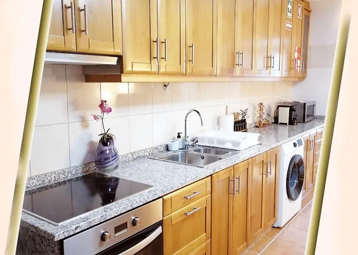 Casa Do Rossio Fornos (Braganca)