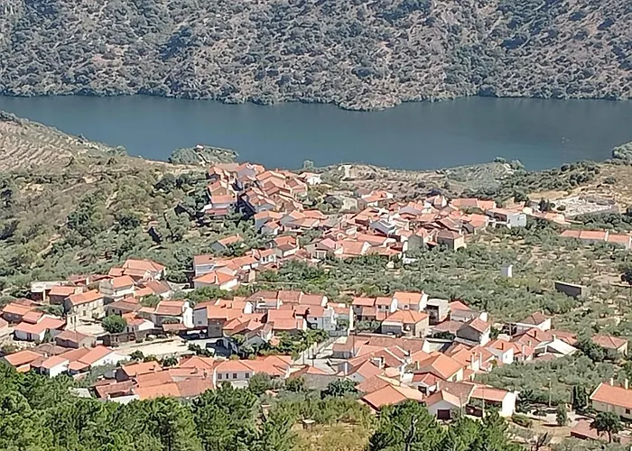 בית נופש Casa Do Rossio Fornos (Braganca)